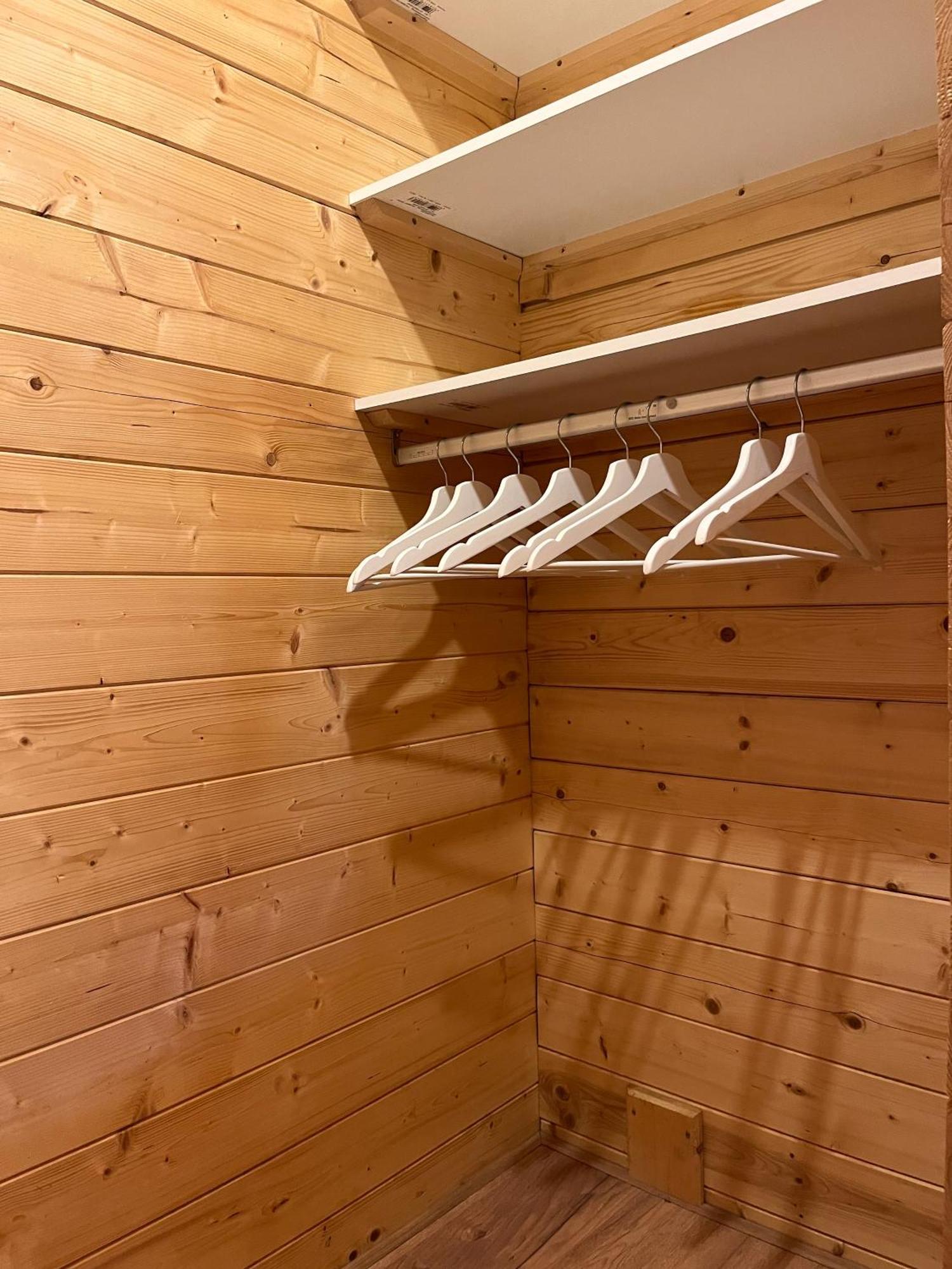 Luxe En Ruim Chalet Met Airco Bij Leekstermeer Matsloot المظهر الخارجي الصورة